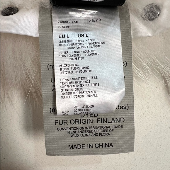 BOGNER Fur Collar for Ski Jacket | Size L | Retail $420 - Picture 4 of 8